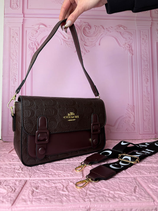 Carriel Coach